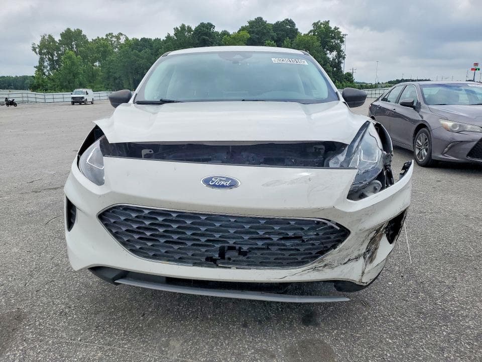 2022 FORD ESCAPE SE 5