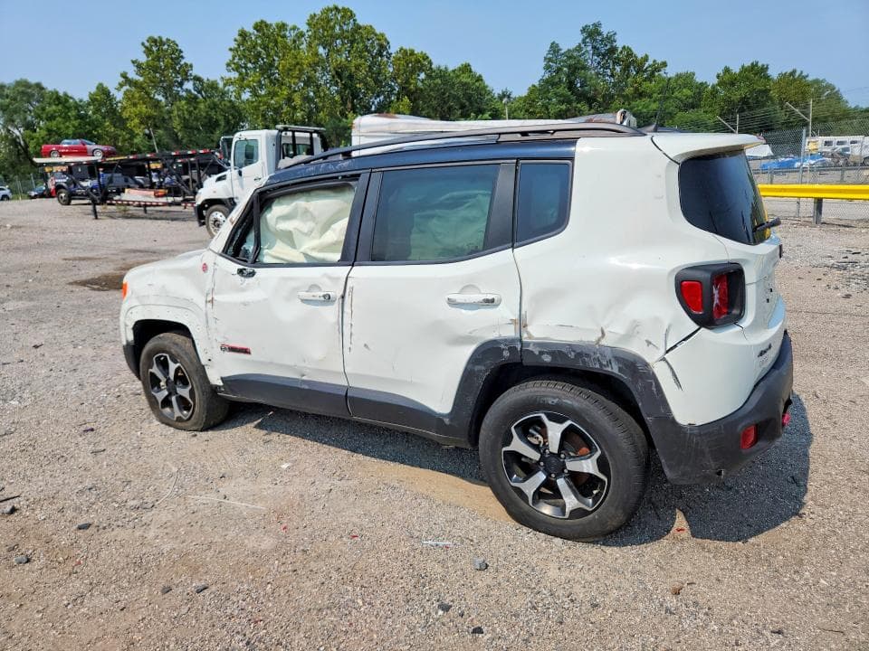 2022 JEEP RENEGADE TRAILHAWK 2