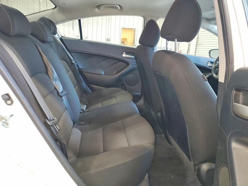 2018 KIA FORTE LX 10