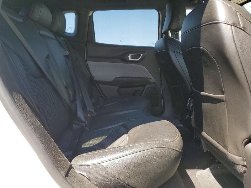 2024 JEEP COMPASS LATITUDE 11