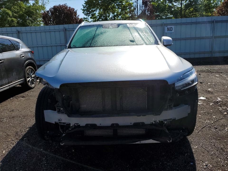 2018 VOLVO XC90 T6 5