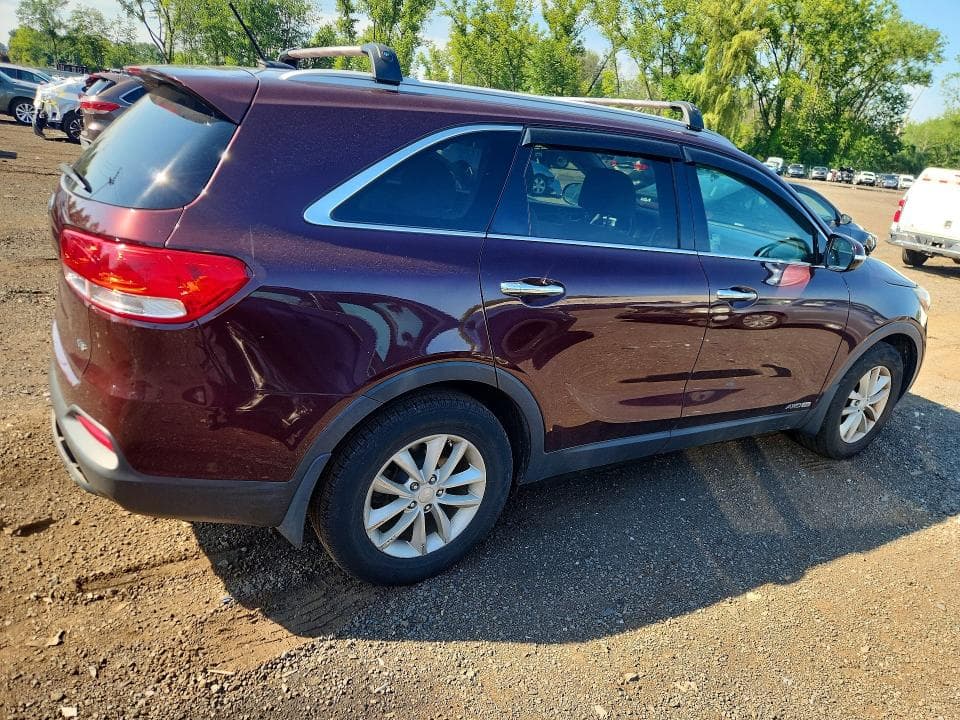 2017 KIA SORENTO LX V6 3
