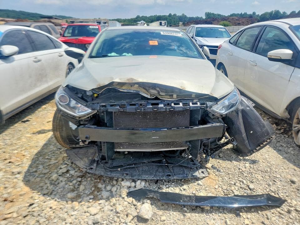2017 HYUNDAI ELANTRA SE 5