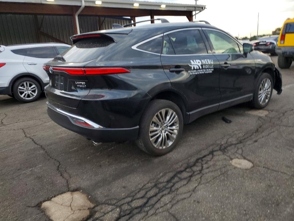 2021 TOYOTA VENZA LIMITED 3