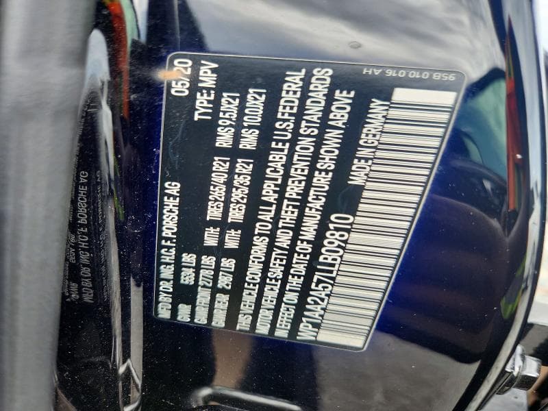 2020 PORSCHE MACAN 14