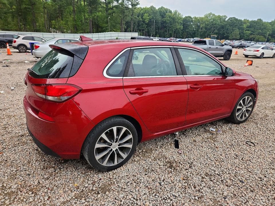 2018 HYUNDAI ELANTRA GT BASE 3