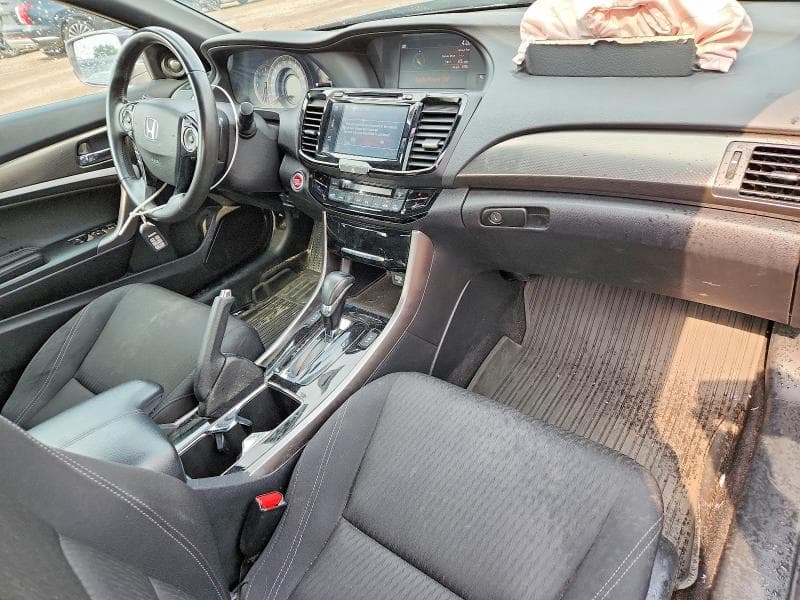 2017 HONDA ACCORD EX 8