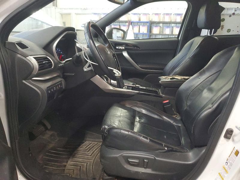 2020 MITSUBISHI ECLIPSE CROSS SE 7