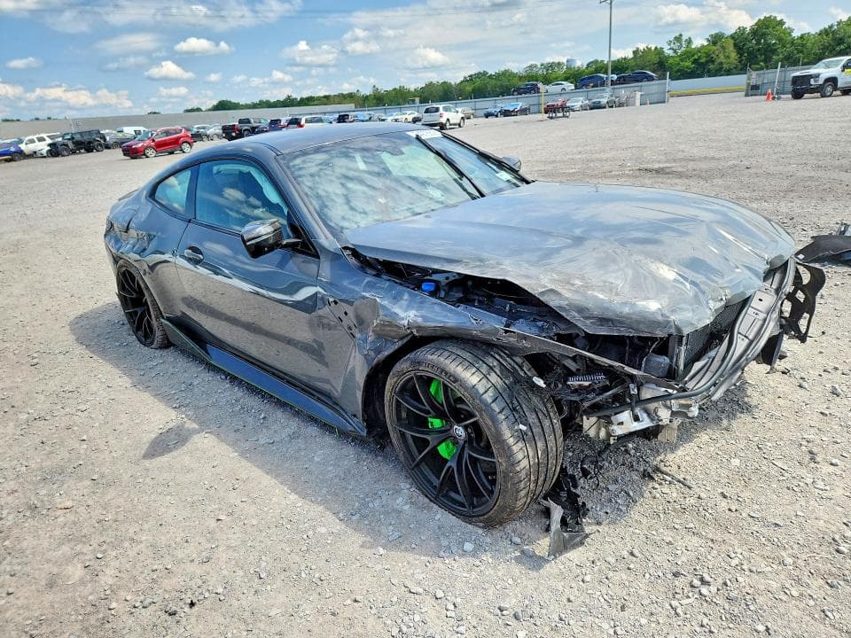 2022 BMW M4 COMPETITION 4
