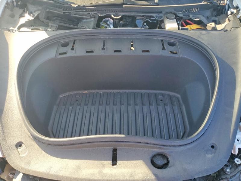 2024 TESLA MODEL 3 11