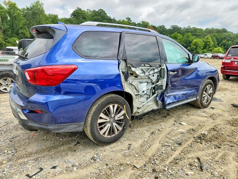 2019 NISSAN PATHFINDER S 3