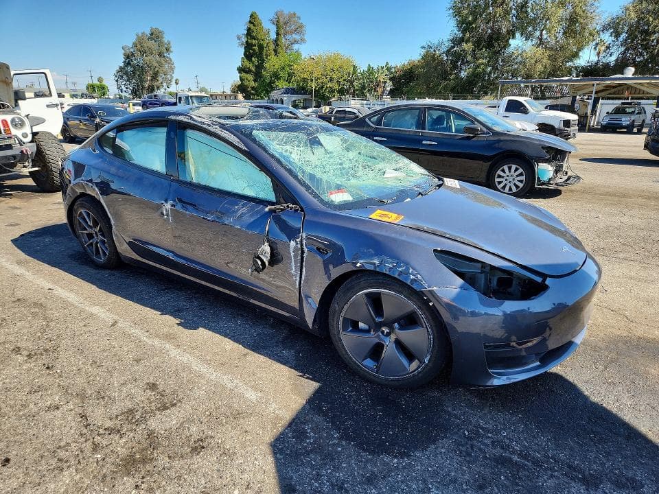 2023 TESLA MODEL 3 4