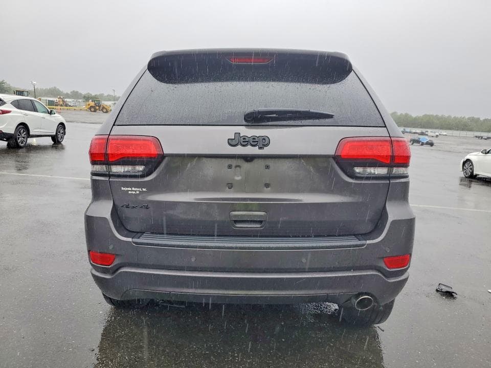 2020 JEEP GRAND CHEROKEE LAREDO 6