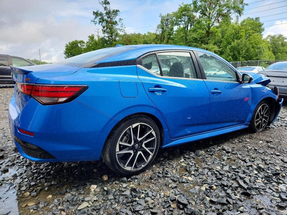 2025 NISSAN SENTRA SR 3