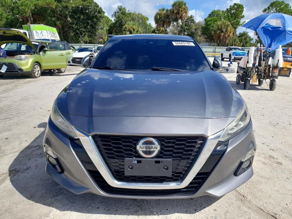 2019 NISSAN ALTIMA SL 5