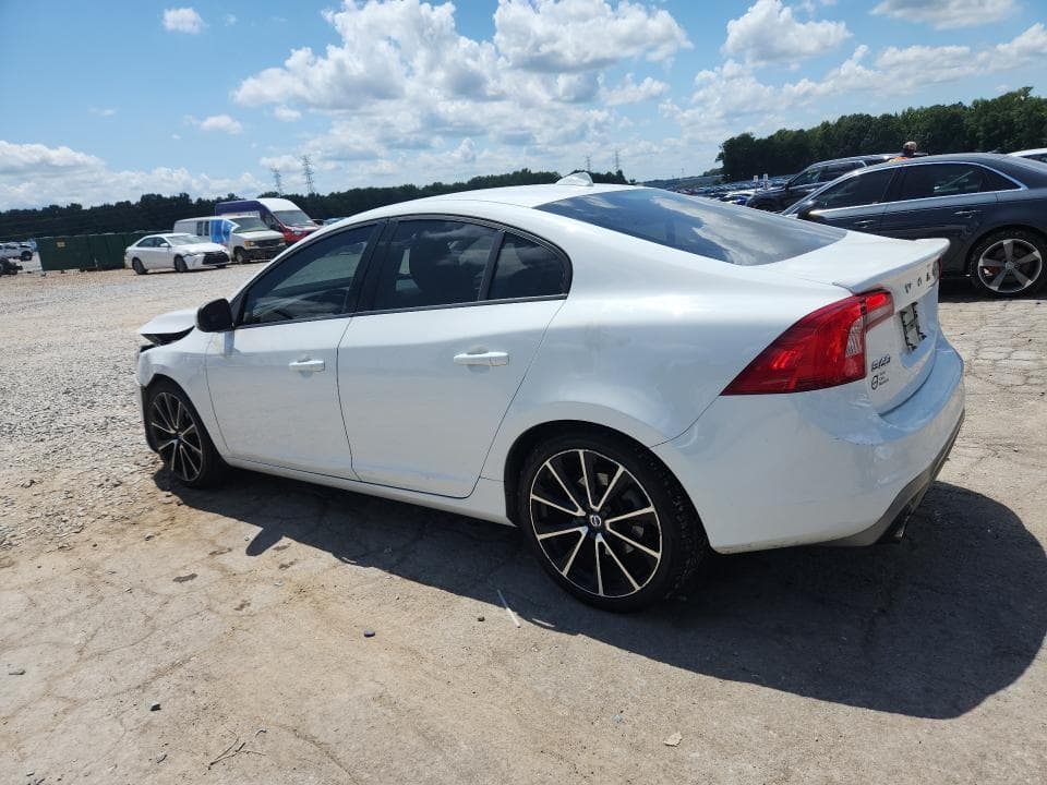2017 VOLVO S60 2