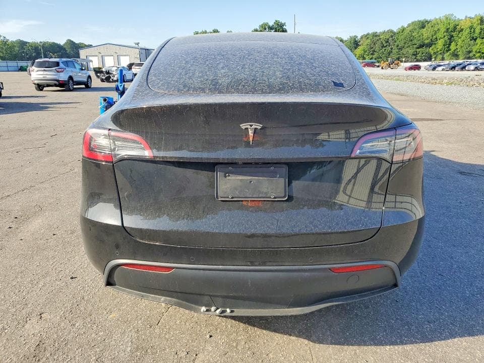 2021 TESLA MODEL Y 6