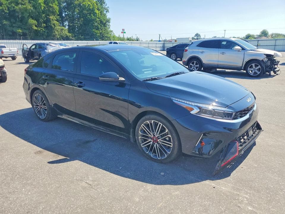 2024 KIA FORTE GT 4