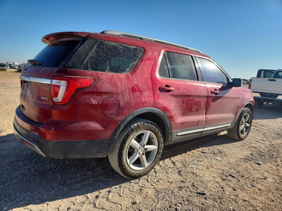 2017 FORD EXPLORER XLT 3