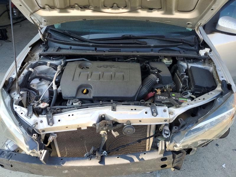2017 TOYOTA COROLLA L 11