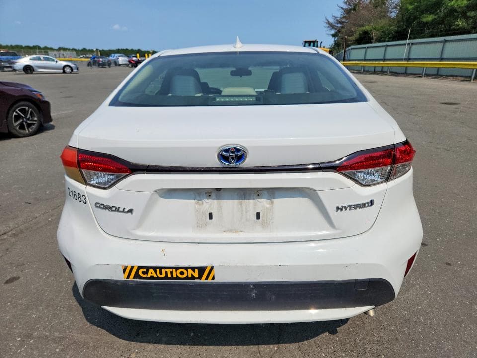 2021 TOYOTA COROLLA LE 6