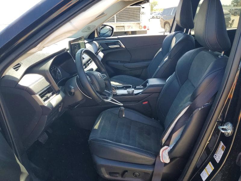 2025 MITSUBISHI OUTLANDER SE 7