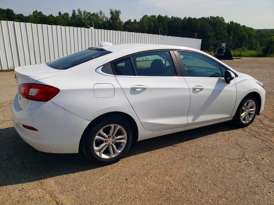 2019 CHEVROLET CRUZE LT 3