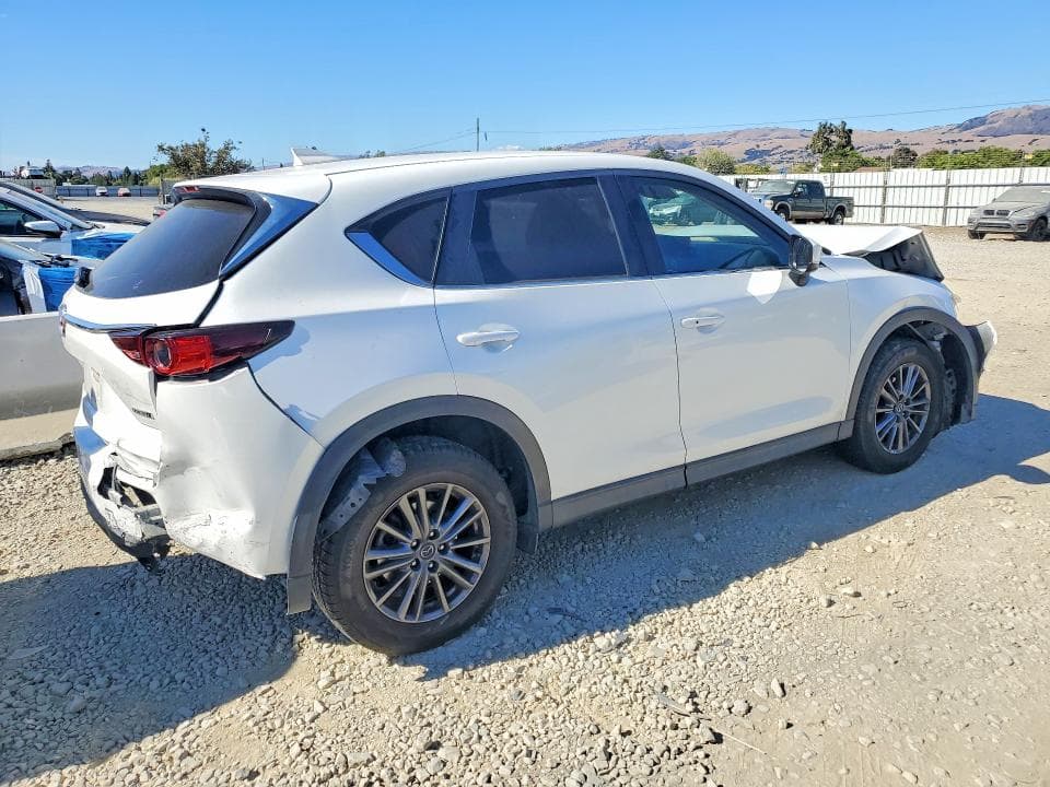2021 MAZDA CX-5 TOURING 3