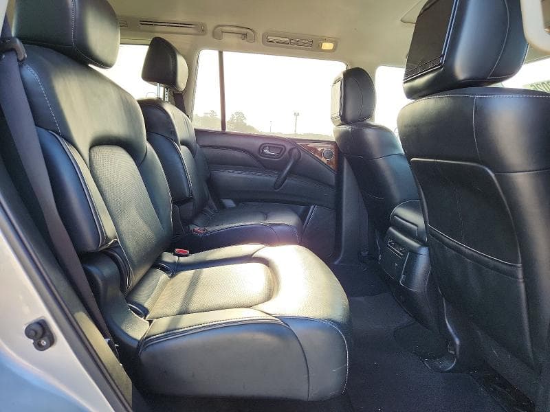 2019 INFINITI QX80 LUXE 11