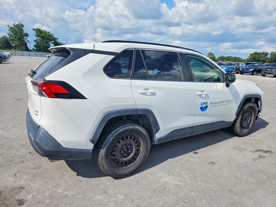 2019 TOYOTA RAV4 LE 3