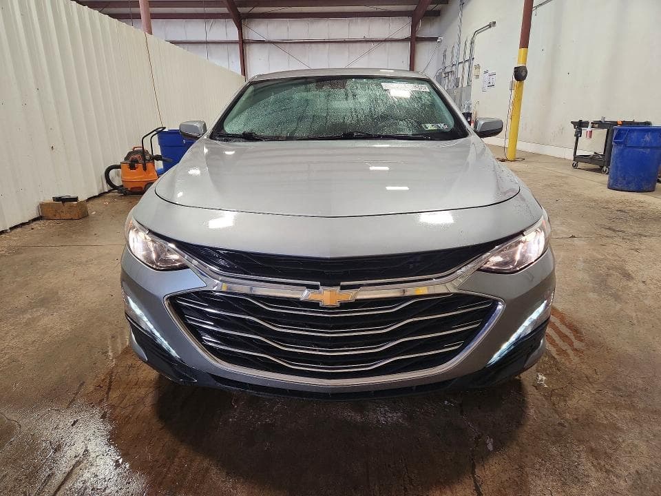 2024 CHEVROLET MALIBU LT 5