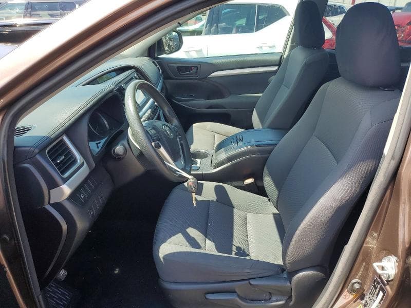 2018 TOYOTA HIGHLANDER LE 7