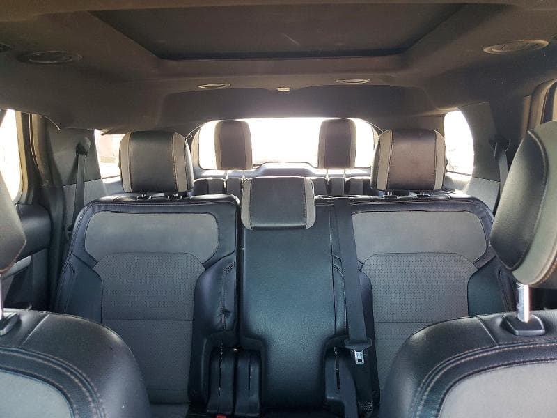 2017 FORD EXPLORER XLT 10