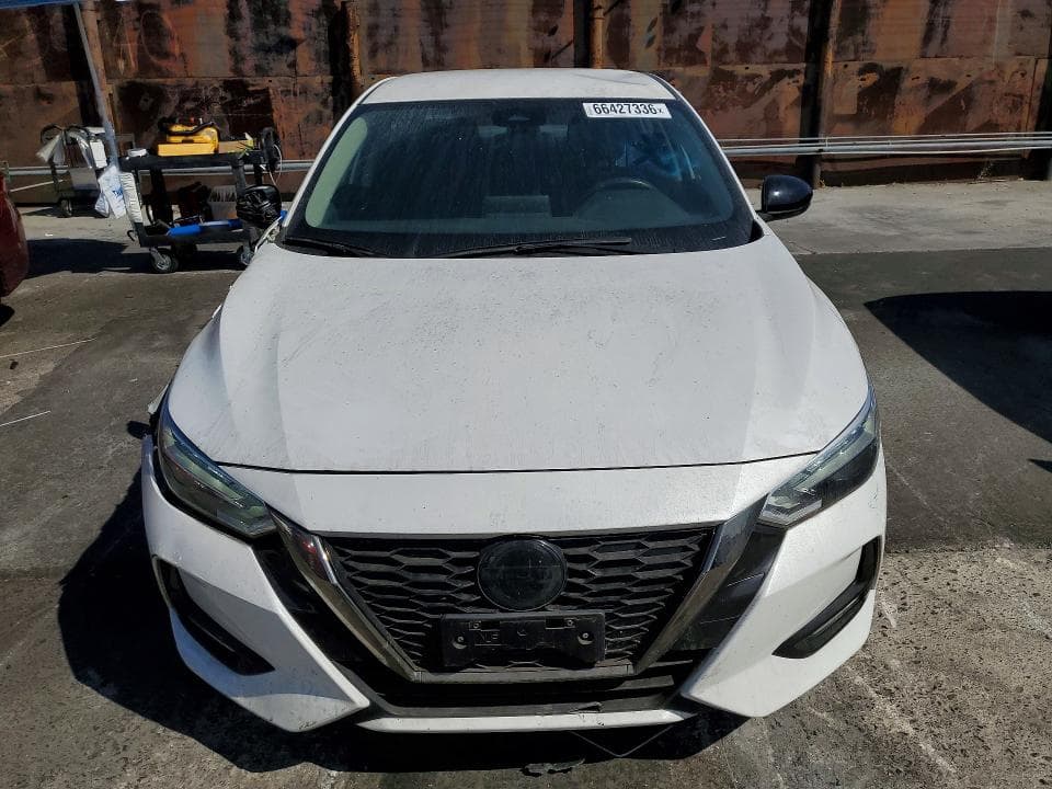 2022 NISSAN SENTRA SR 5