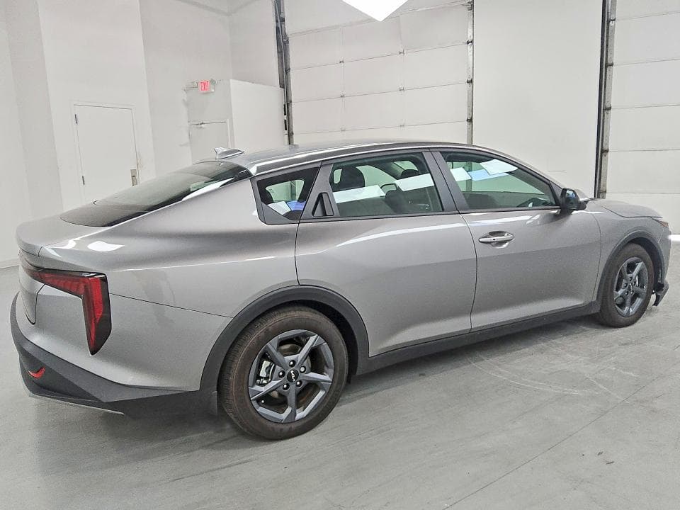 2026 KIA K4 LXS 3