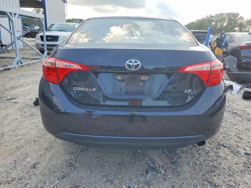 2018 TOYOTA COROLLA LE 6