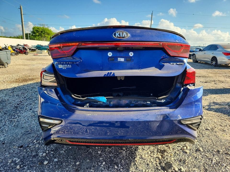 2020 KIA FORTE GT LINE 6