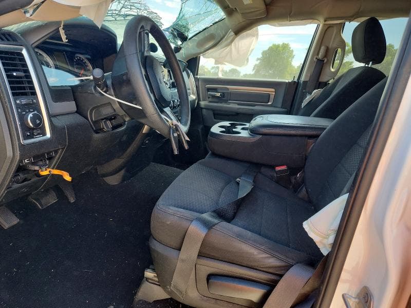 2019 RAM 1500 CLASSIC SLT 7