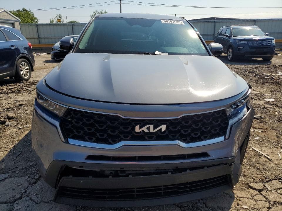 2023 KIA SORENTO LX 5