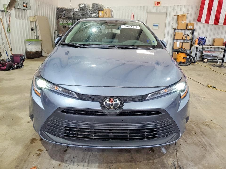 2026 TOYOTA COROLLA LE 5