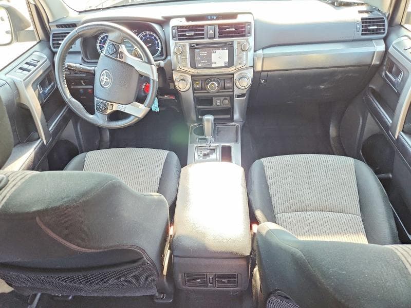 2018 TOYOTA 4RUNNER SR5 8