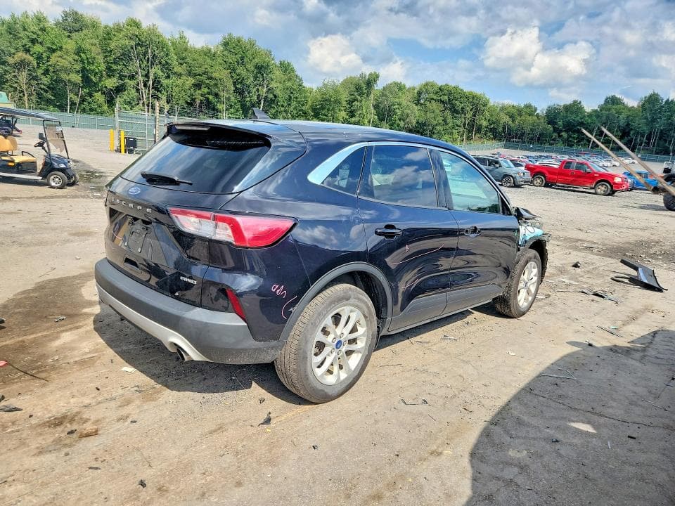 2021 FORD ESCAPE SE 3