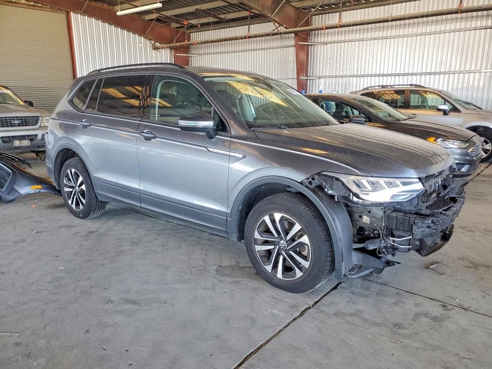 2022 VOLKSWAGEN TIGUAN S 4