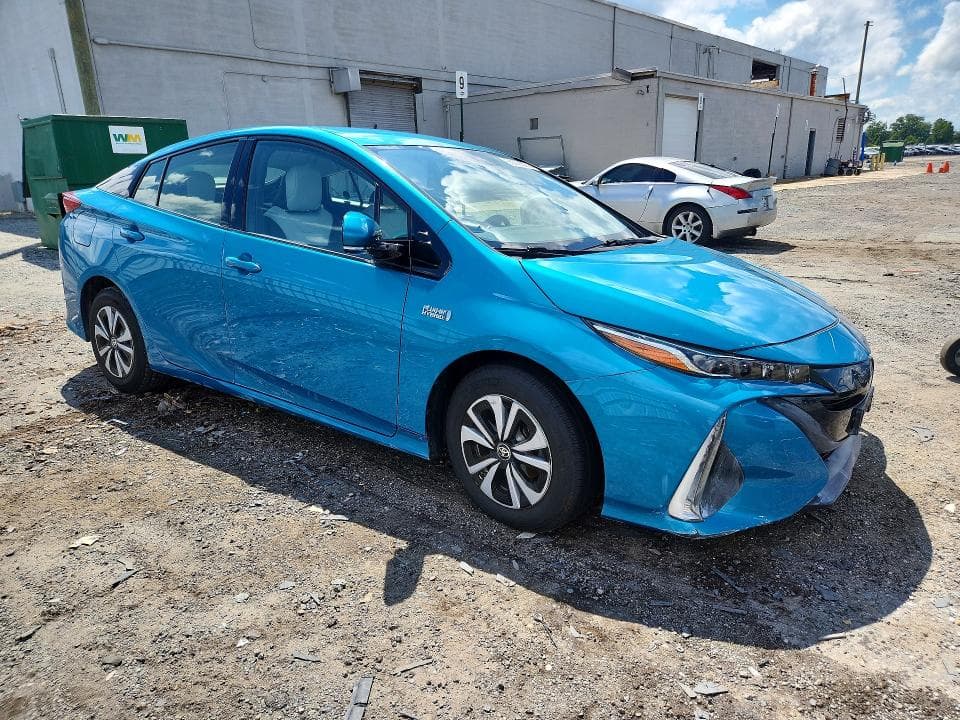 2018 TOYOTA PRIUS PRIME PREMIUM 4