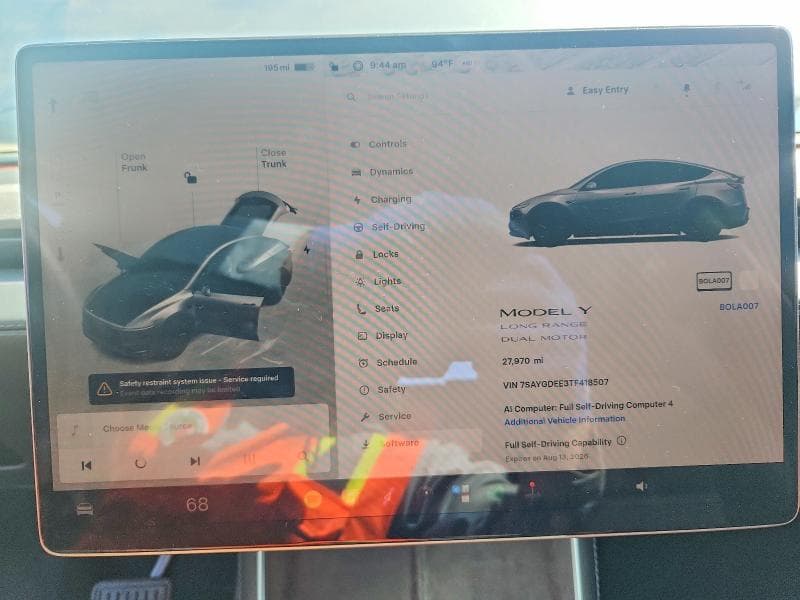 2026 TESLA MODEL Y 9