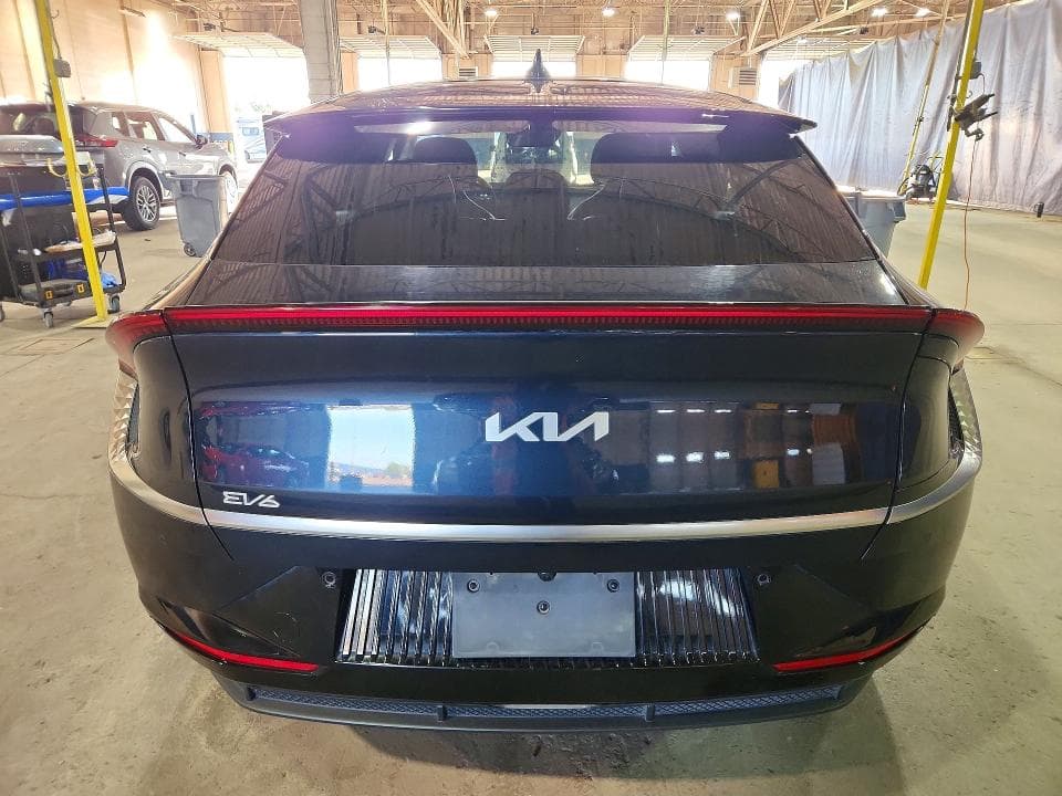 2023 KIA EV6 WIND 6
