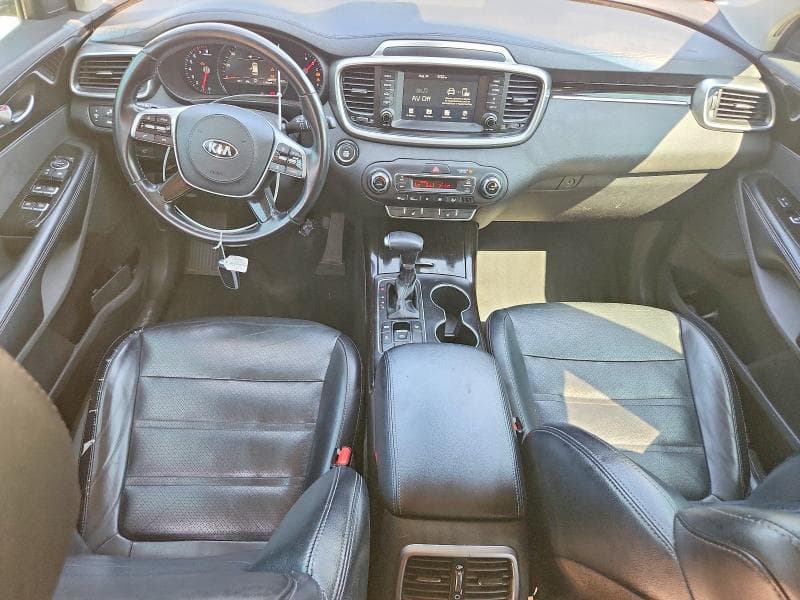 2020 KIA SORENTO EX V6 8