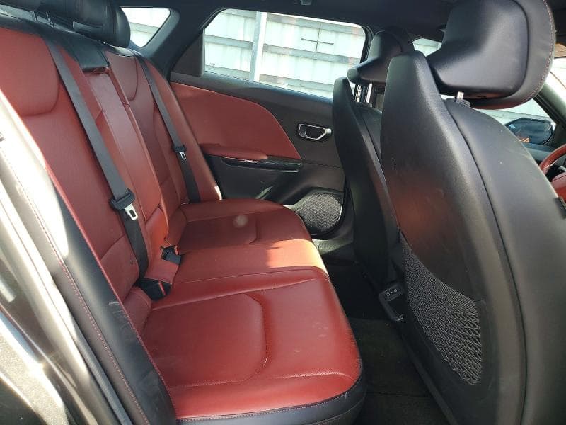 2025 KIA K4 GT LINE 10