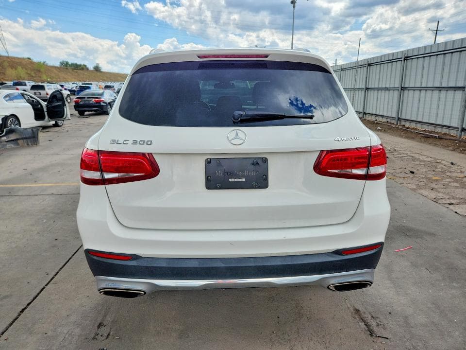 2017 MERCEDES-BENZ GLC 300 4MATIC 6