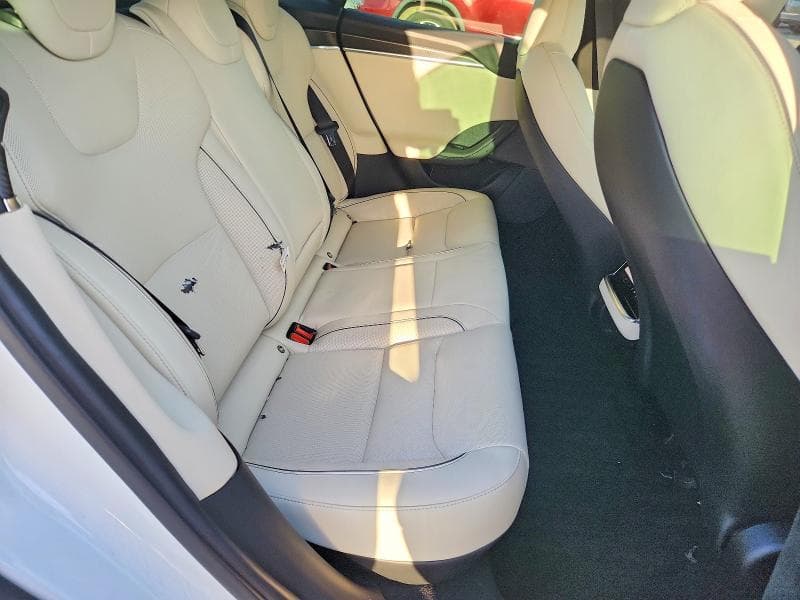 2022 TESLA MODEL S 10